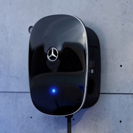оригинална зарядна станция mercedes-benz home 6 м кабел тип 2 22 kw ac черен цвят - в процес на работа