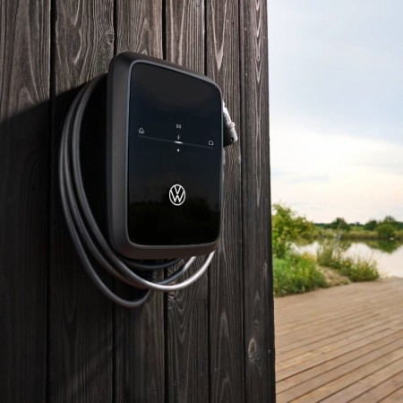 Зарядна станция Volkswagen ID.Charger Connect 2 4.5 м. кабел | Тип 2 | 22 kW Снимка 5 трифазна станция за електромобили volkswagen